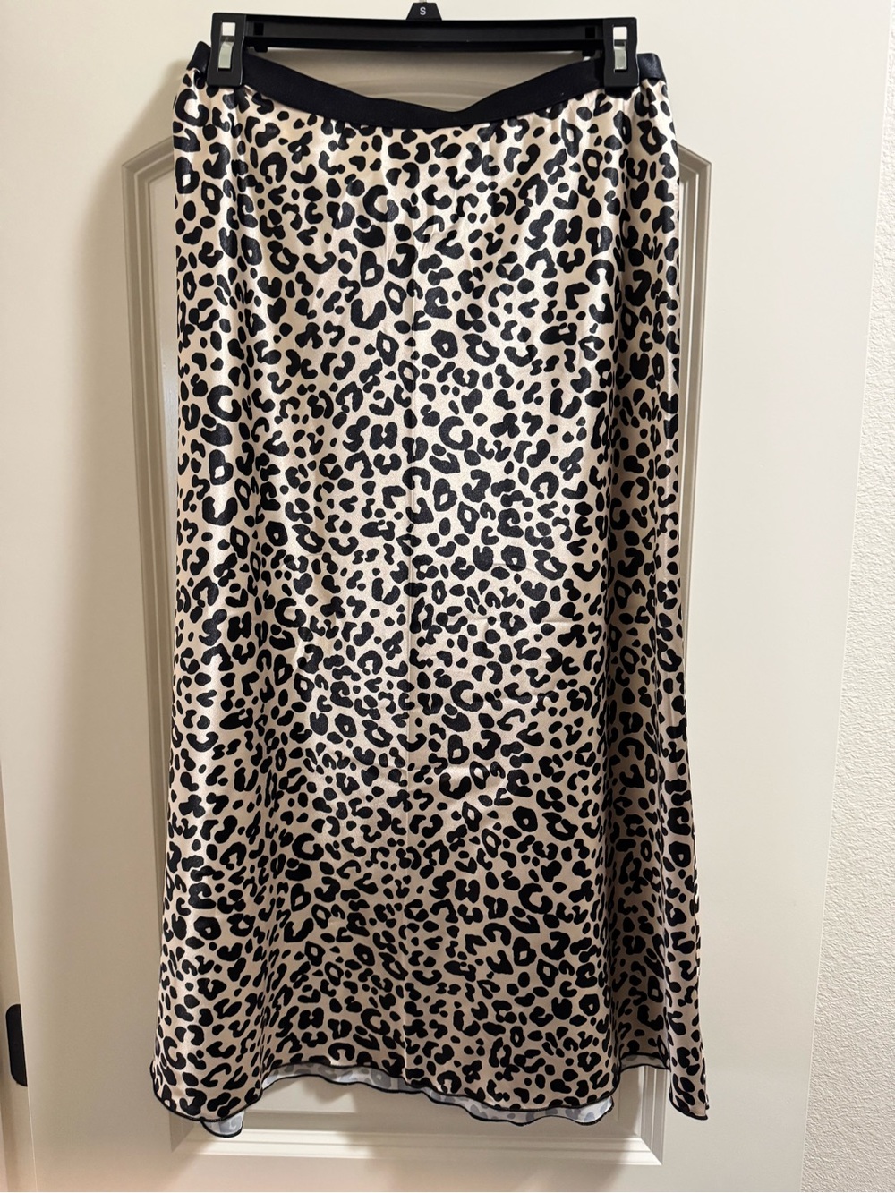 Leopard Print A-Line Midi Skirt in Beige and Black